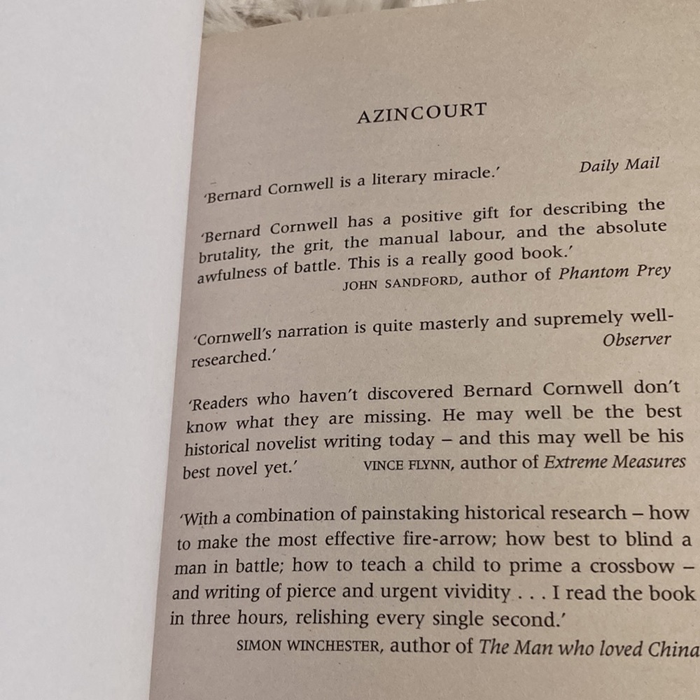 📚 BERNARD CORNWELL “Azincourt” - Picture 3 of 4
